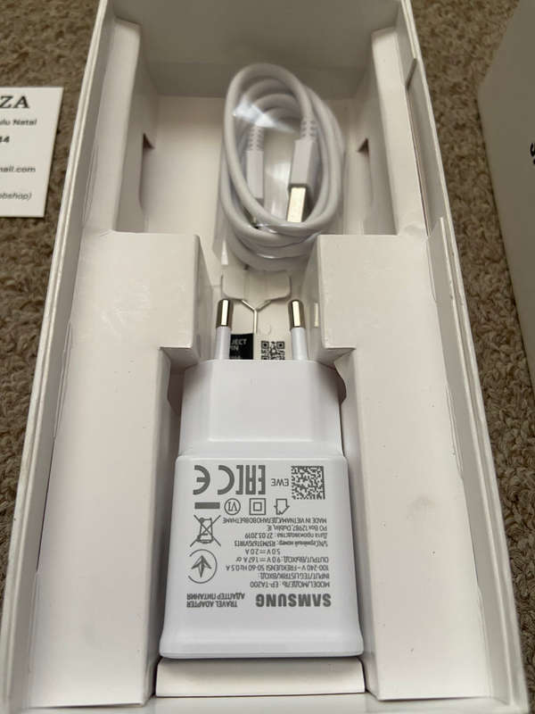 Samsung A50 128gb 4gb ram with box and charger