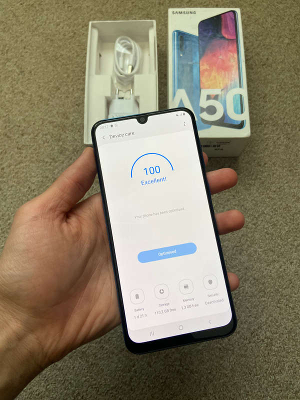 Samsung A50 128gb 4gb ram with box and charger