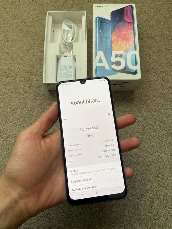 Samsung A50 128gb 4gb ram with box and charger