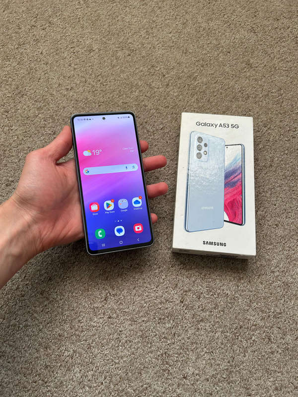 Samsung A53 5G 128gb 6gb with box and cover