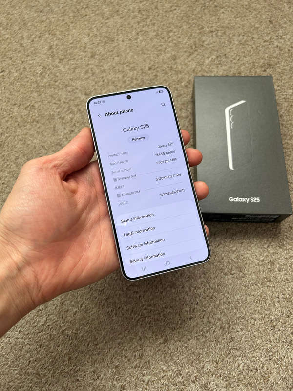 Samsung S25 5G 256gb 12gb ram Dual sim with box and cable, brand new open box with receipt 4 days ol
