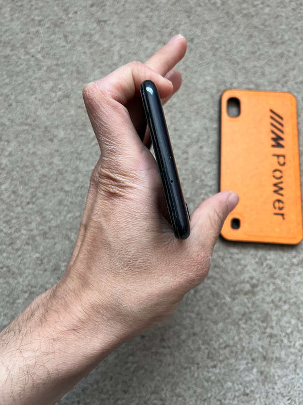 Samsung A10 32gb 2gb ram with cover