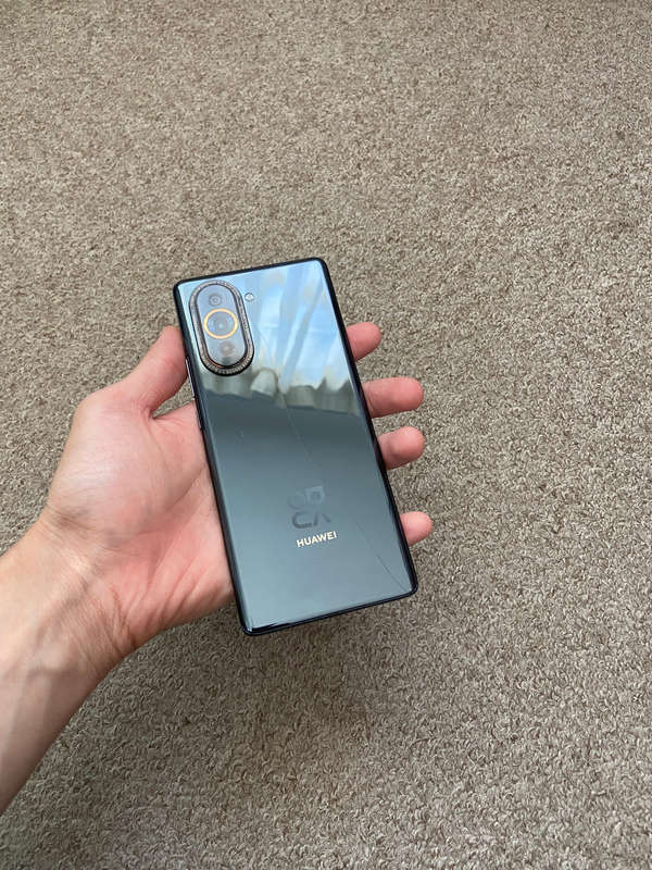 Huawei Nova 10 256gb 8gb ram