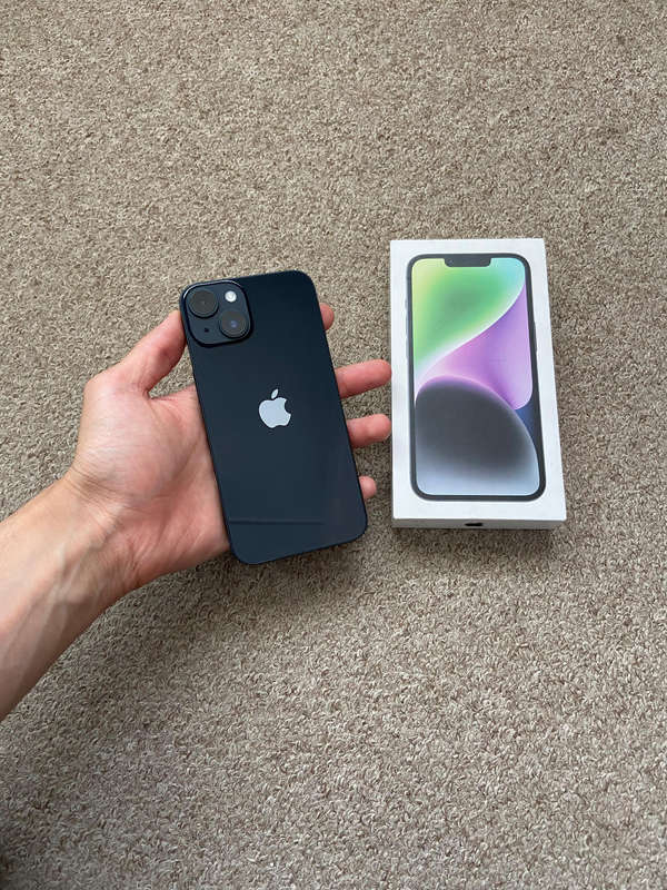 iPhone 14 128gb 6gb ram dual sim good condition with box