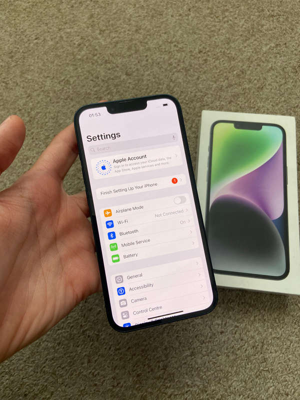 iPhone 14 128gb 6gb ram dual sim good condition with box