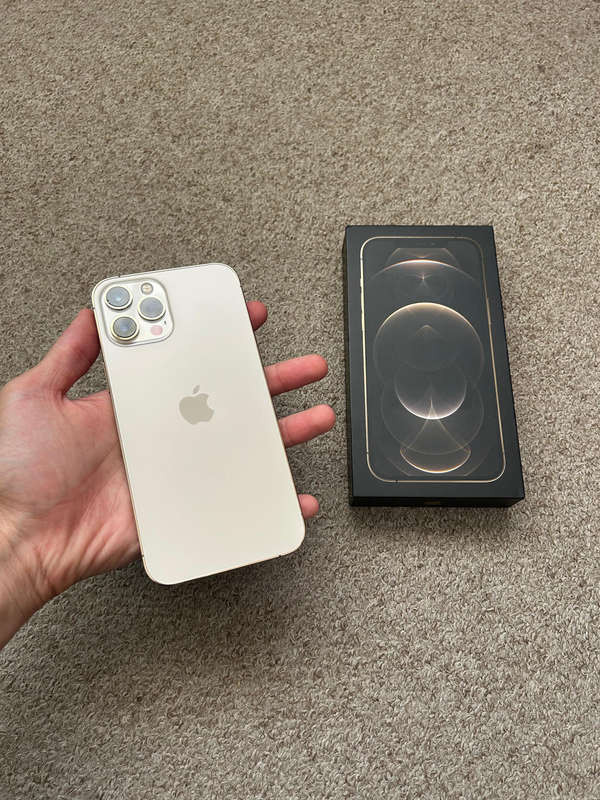 Iphone 12 pro max 128gb dual sim good condition with box