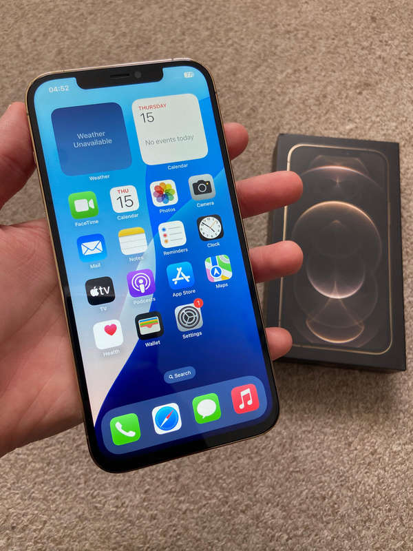 Iphone 12 pro max 128gb dual sim good condition with box