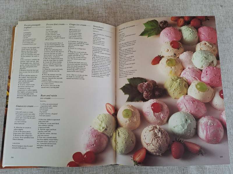 South African Fruit Cooking & Preserving - Magdaleen van Wyk
