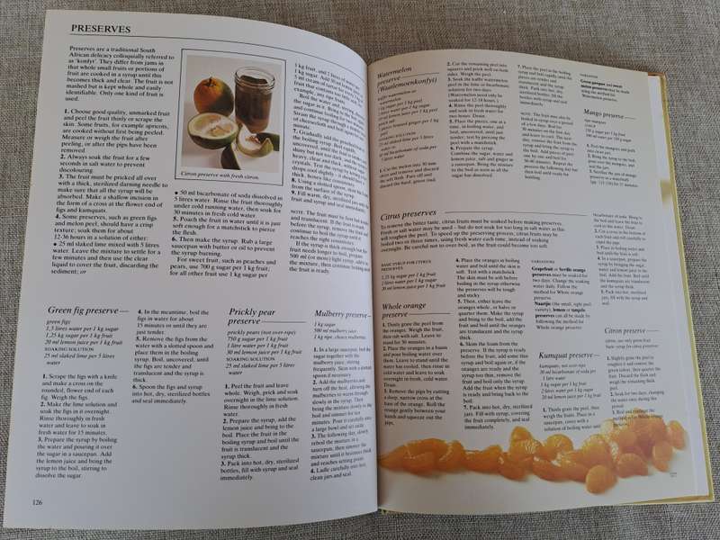South African Fruit Cooking & Preserving - Magdaleen van Wyk