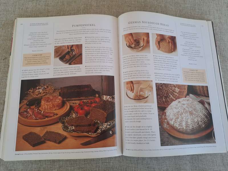 The Bread Bible - Christine Ingram and Jennie Shapter