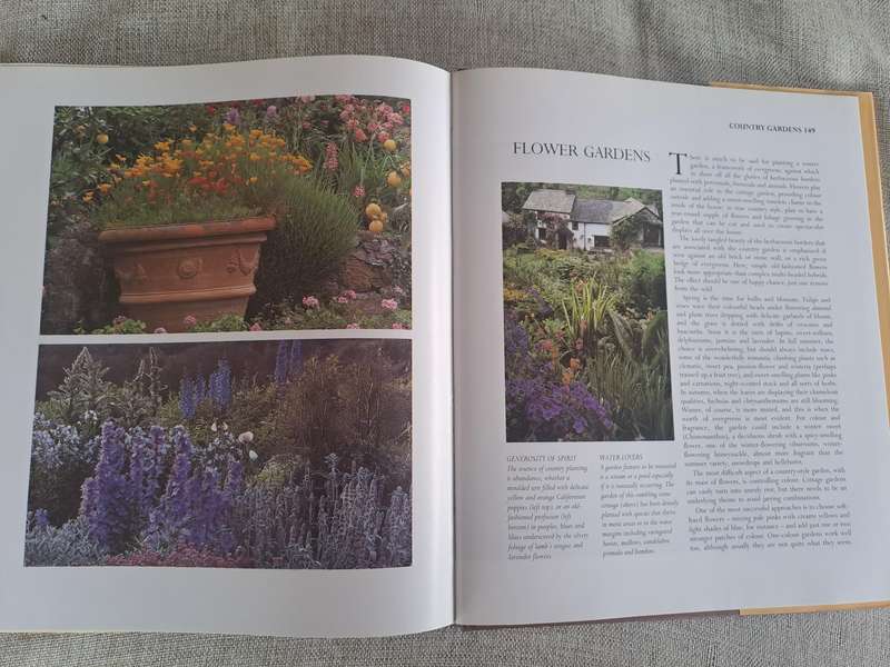 Simple Country Style and How to achieve it - Mary Trewby