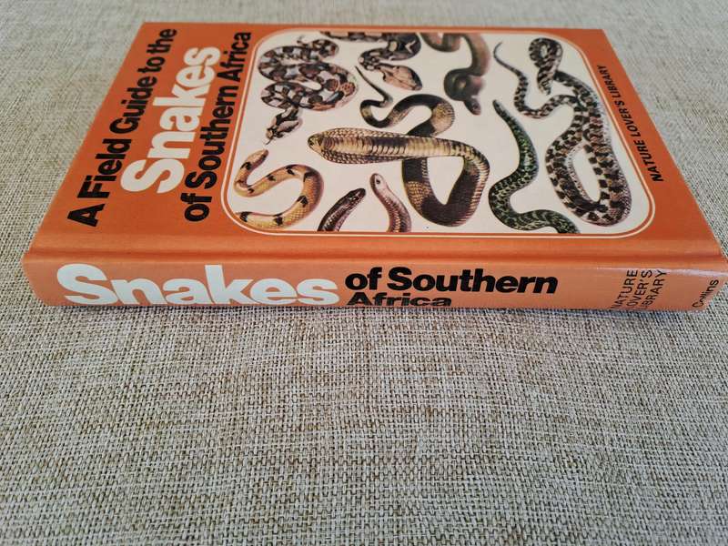 A Field Guide to the Snakes of Southern Africa - V.F.M. FitzSimons