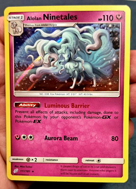 Pokemon Trading Cards -  Alolan Ninetales - 111/181 - Holo Rare - Team Up Singles - NM