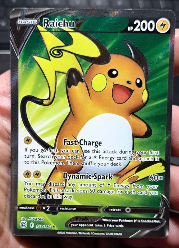 Pokemon Trading Cards - Raichu V - 158/172 - Full Art Ultra Rare - Brilliant Stars - NM