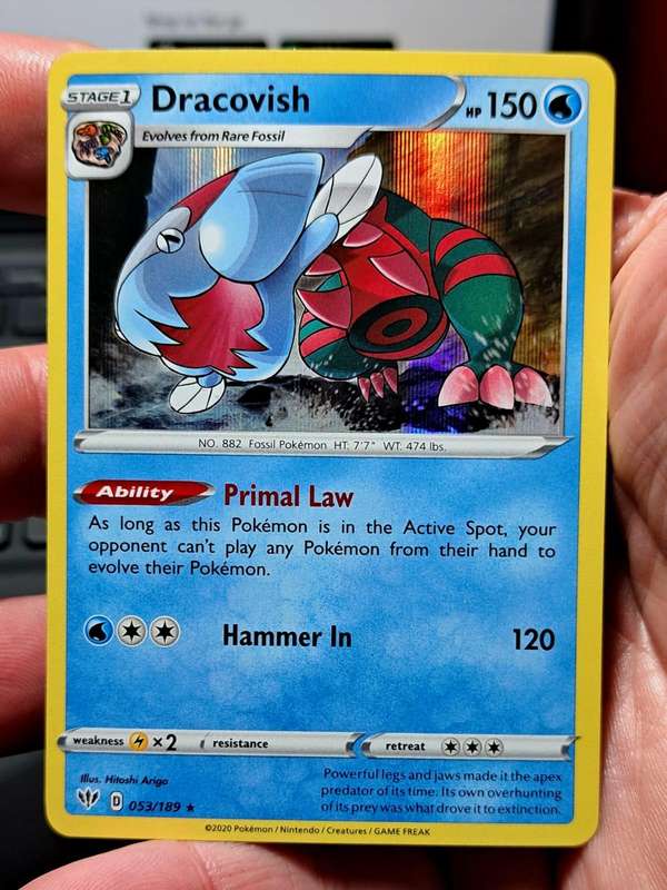 Pokemon Trading Cards - Dracovish - 053/189 - Holo Rare - Darkness Ablaze - NM