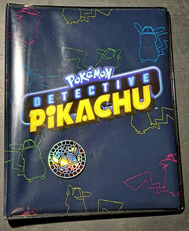 Pokemon Trading Cards - TCG -  Orginal 2019 - Detective Pikachu Card Binder + Coin