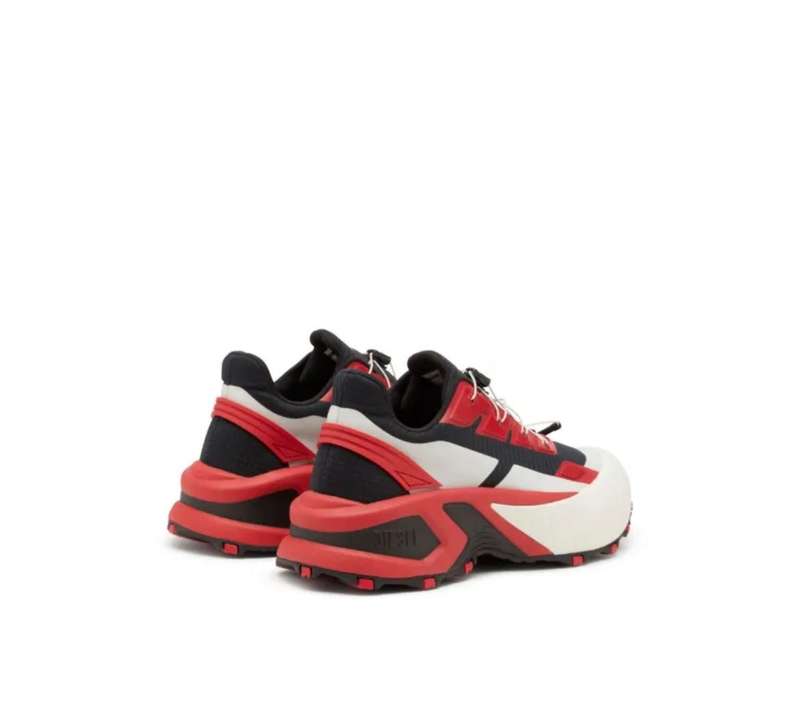 Diesel D-Cage Runner