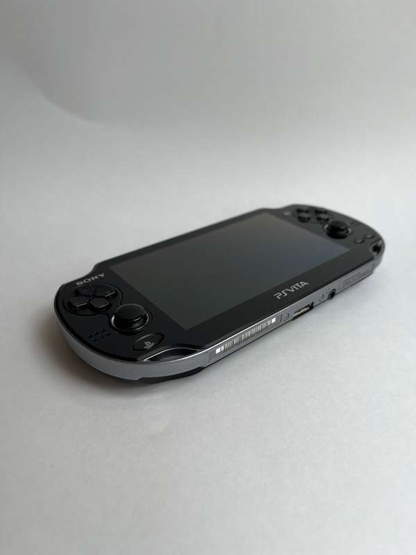PS Vita OLED 32GB & 6 Games