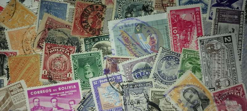 200 x South America Countries Stamps