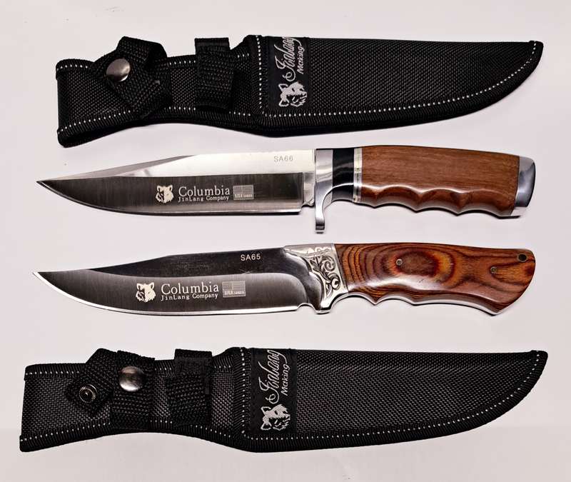 2 COLUMBIA HUNTING KNIVES  STAINLESS STEEL OUTDOOR ** SA65 & SA66 SHEATH** (28CM) NEW.