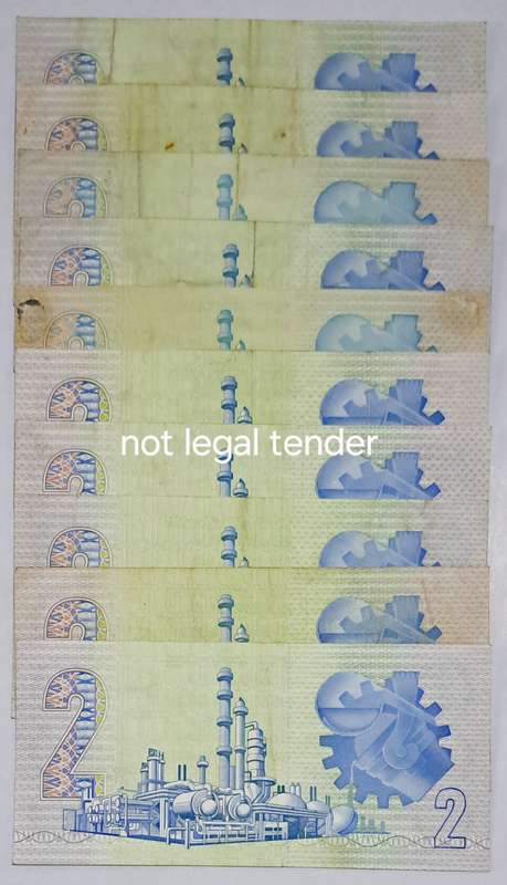S.A.  10  Two Rand bank notes.  GPC de Kock.