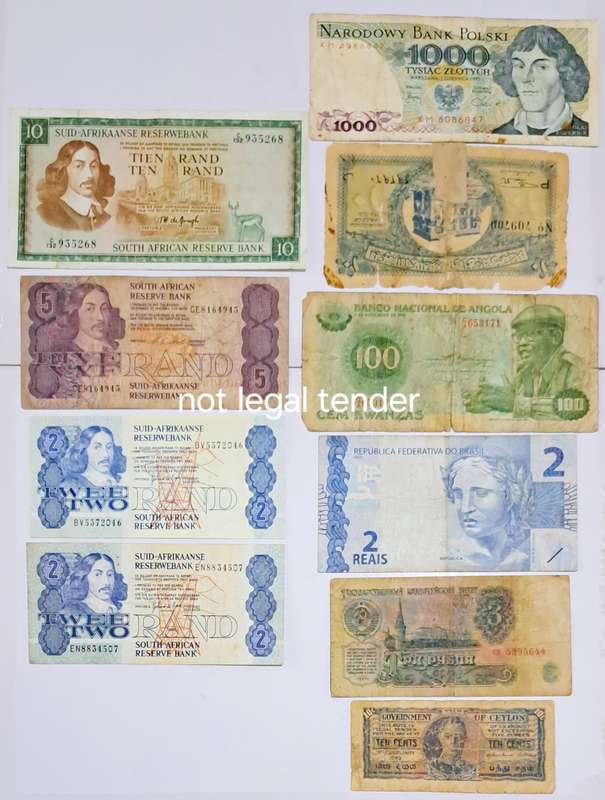 S.A. & Different Bank Notes  from Countries of The World - Lot 2- -10 Bank Notes.-