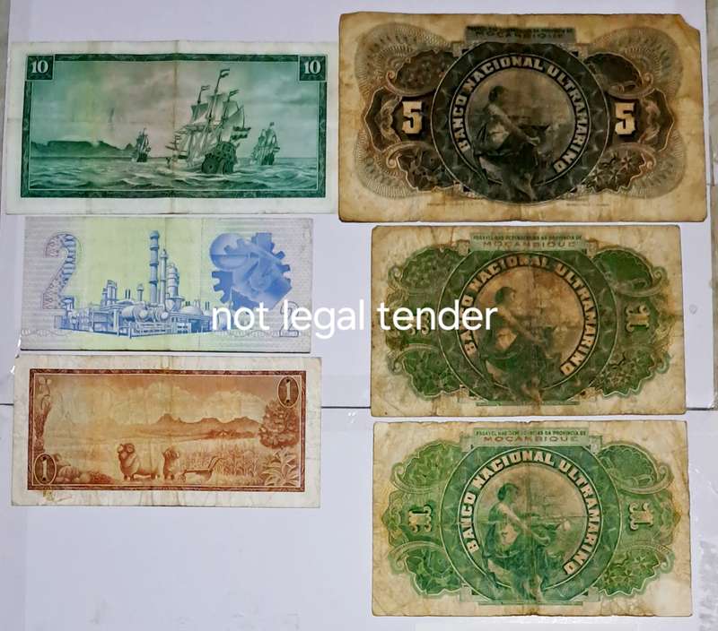 S.A. & Different Bank Notes from Country,s  of The World --Lot 11-- --7 Bank Notes.--
