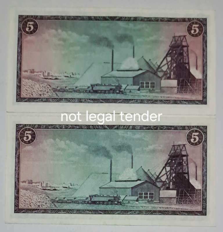 South Africa 2 Five Rand Bank Notes  "" TW de Jongh ""