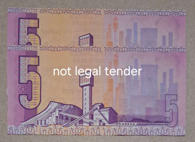 2 South Africa Five Rand Bank Notes in Serail Number Sequence  ' AF-8715967 to AF-8715968 New notes