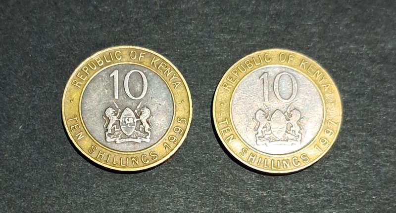 2 × 10 Shillings Kenya "1995 + 1997 " Nice Coins "