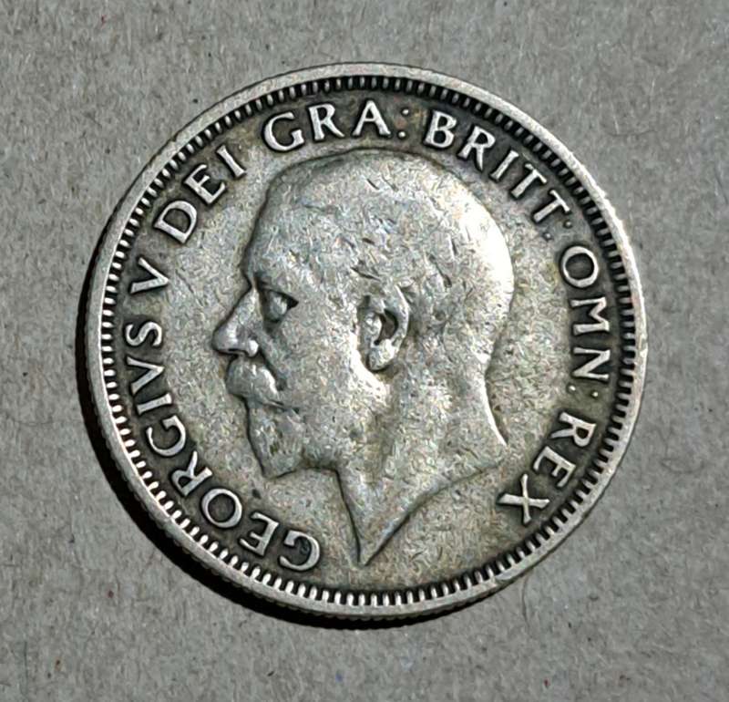 Great Britain : King George V Silver One Shillings Coin "1936" Silver coin "