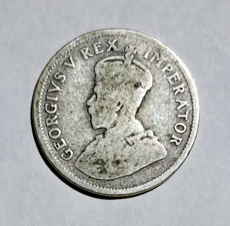 1928 Union of S.A. One Silver Shilling." 80% Silver "