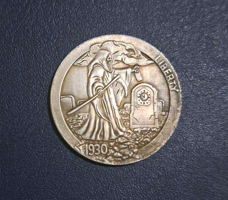 1930 Grim Reaper & Tombstone Vintage Commemorative Coin " Crown Size Coin " ( 2 of 2 )