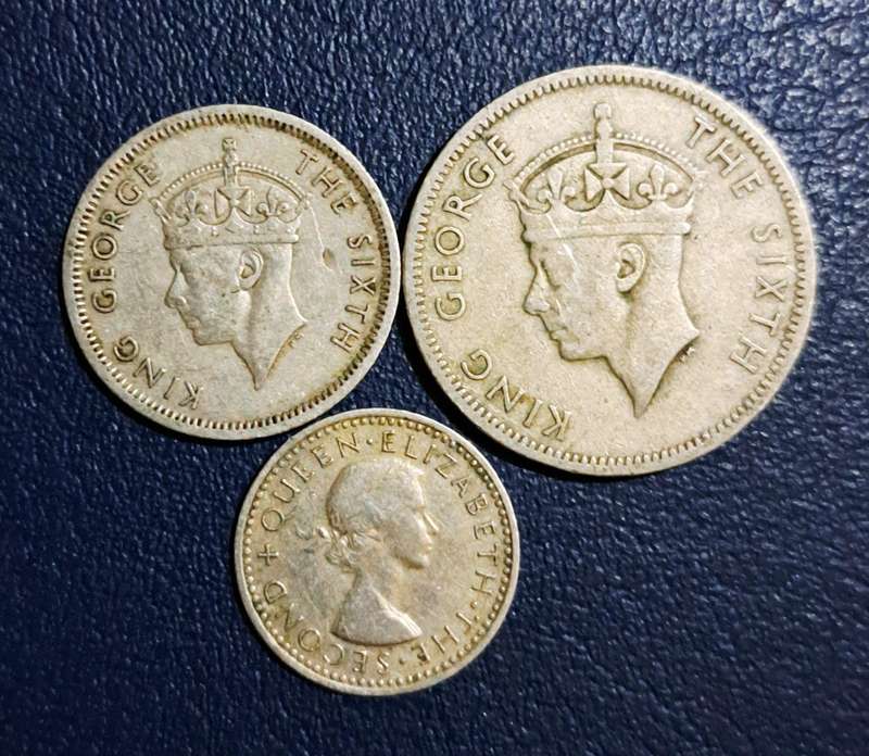 Southern Rhodesia "3 coins"  (One Shilling)+( Sixpence )+(  Threepence) Nice Coins."d"