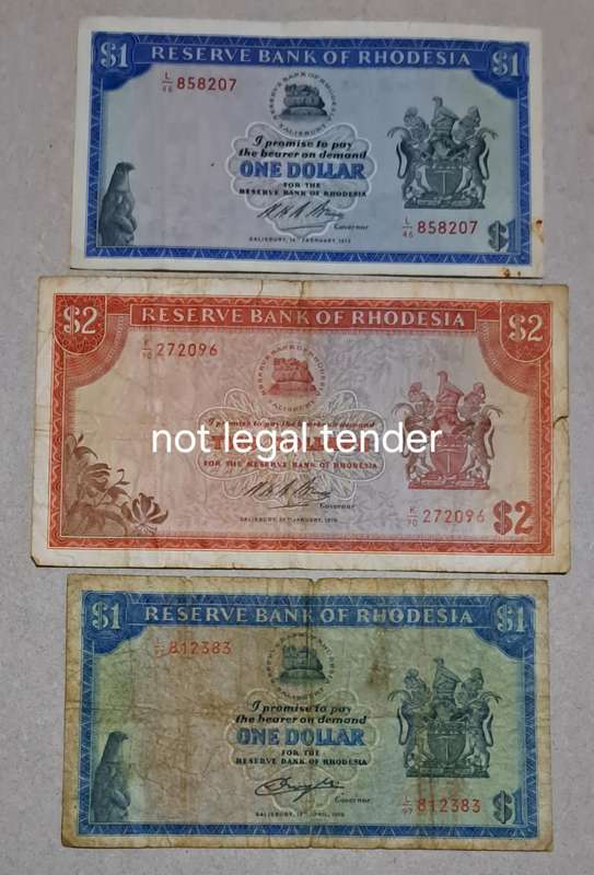 Bank of Rhodesia 3 Bank Notes "2×1 Dollars notes" & 1 Two Dollar note.