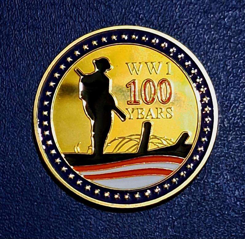 WW 1 "Armistice Day" 100 years Anniversary Commemorative Gold Plated Coin. New in Capsule. 40mm