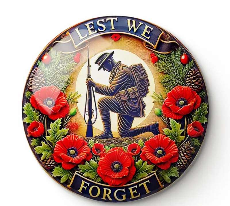 "Lest We Froget" Veteran's Military Appreciation Brooch