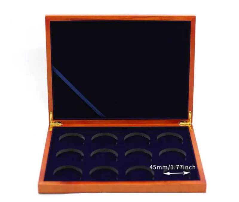 12 pc's Polar Bear Family Coin Set in Box New Silver Plated