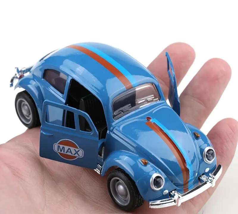 Glassic Vintage 1:38 Die-Cast Car. Pull Back Friction Racing VW Beatle."Light-Blue"