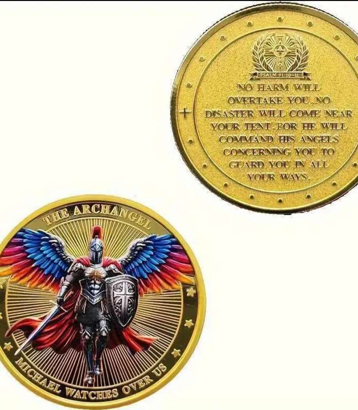 2 Feathered Knight -Armor Warriors Challenge Commemorative Coins. 40mm New in Capsule.