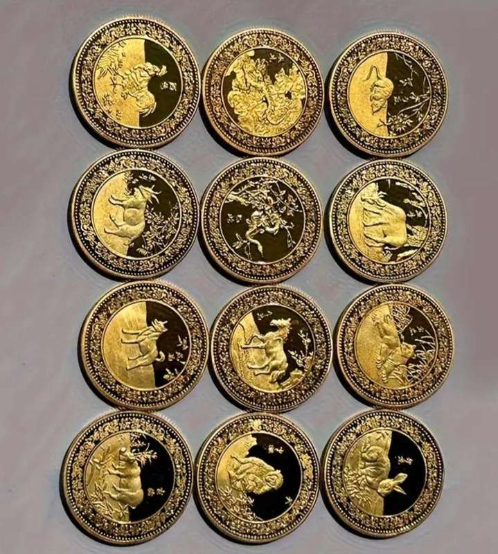 12 Zodiac Gold Plated Commemorative Coin Set.-12 Unique Animal Designs. "30 mm ×12-Coins"