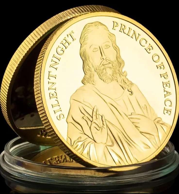Silent Night Prince of Pease Gold Plated Coin New in Capsule  40mm Commemorative Coin.