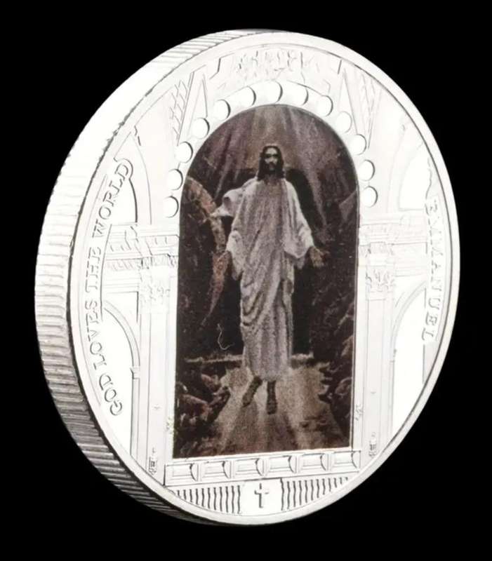 God love The World "EMMANUEL" Silvery Plated Commemorative Coin New in Capsule. "$"
