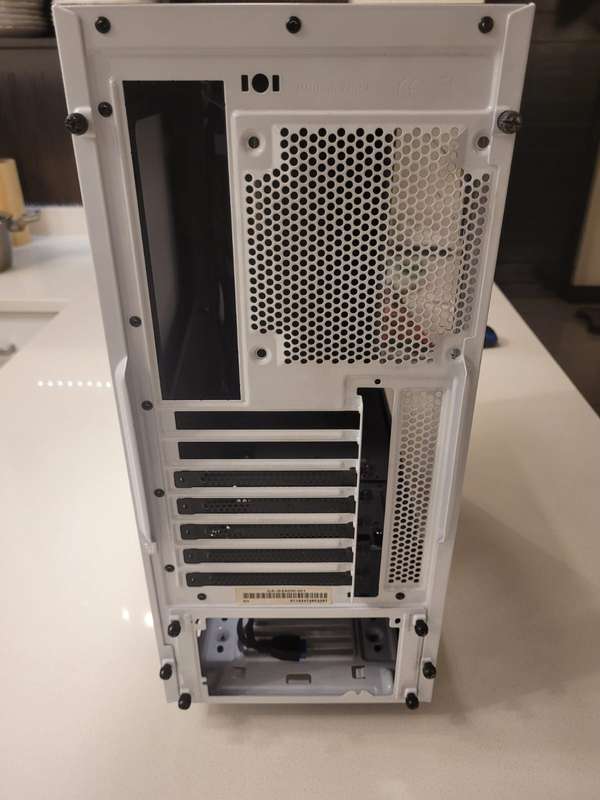 NZXT S340 ATX Mid Tower Case + 2 Fans! Good Condition!