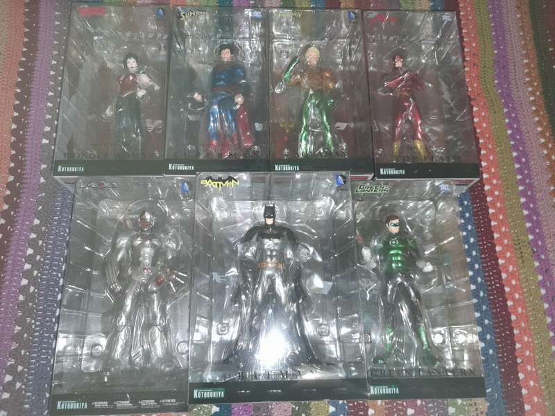 Kotobukiya Artfx+ Justice League complete set of seven (unopened)