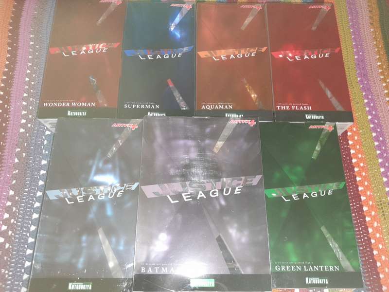 Kotobukiya Artfx+ Justice League complete set of seven (unopened)