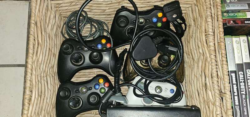Xbox 360 Slim 250GB Console with 5 Remotes and 24 Games