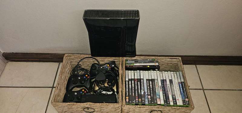 Xbox 360 Slim 250GB Console with 5 Remotes and 24 Games