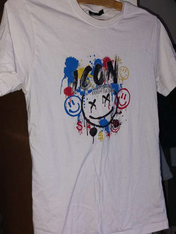 Assorted boys T-shirts