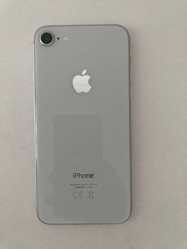 iPhone 8